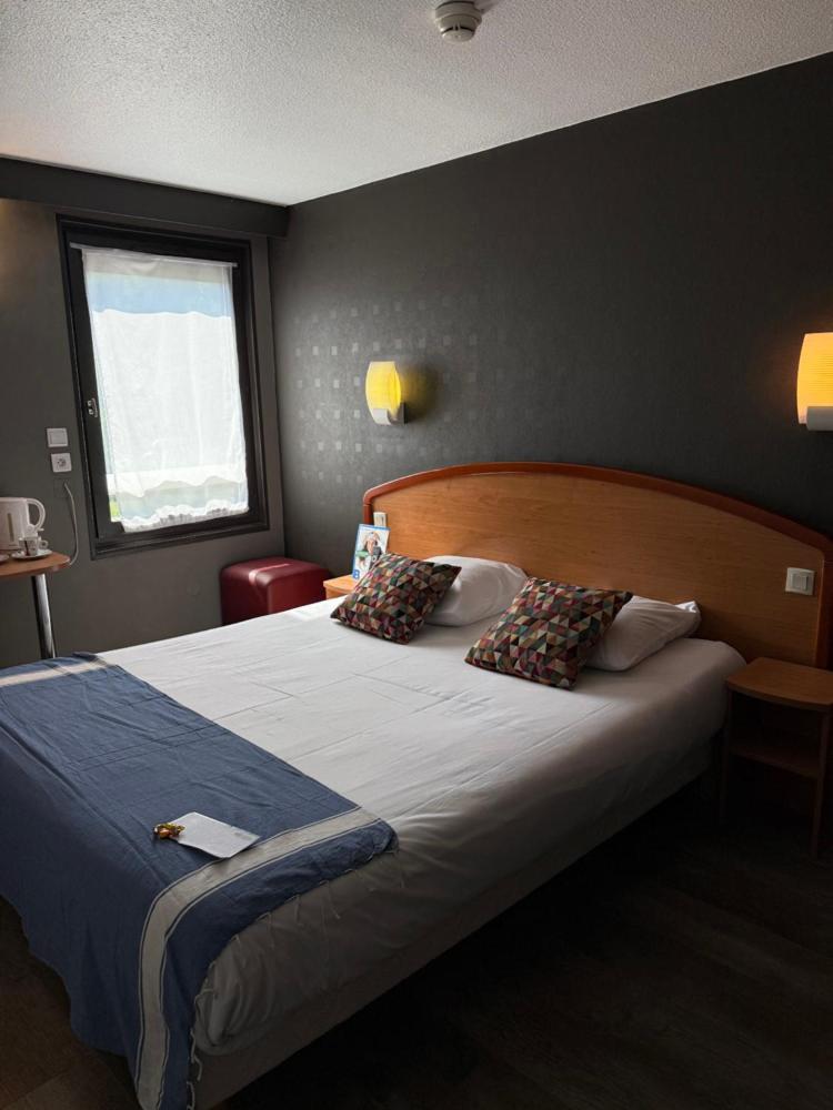 Brit Hotel Besancon L'Horloge Eksteriør billede