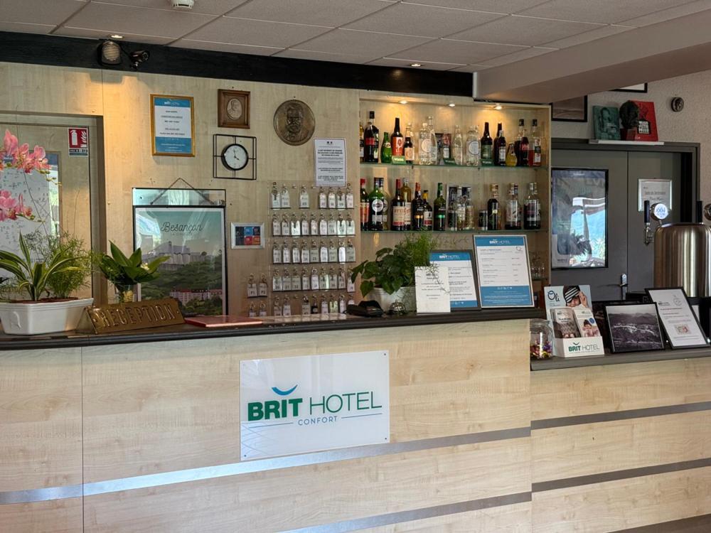 Brit Hotel Besancon L'Horloge Eksteriør billede
